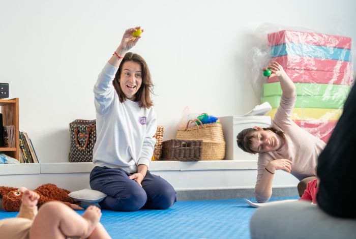 foto de actividad con bebés